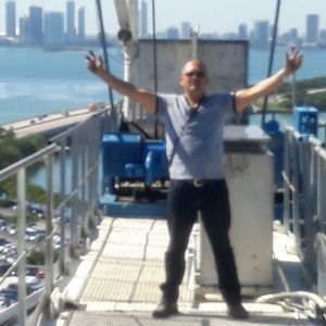 Meet your Posher, Raul